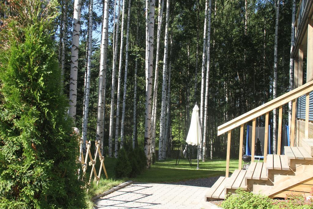 Sresort Family Apartment Virasoja Zimmer foto