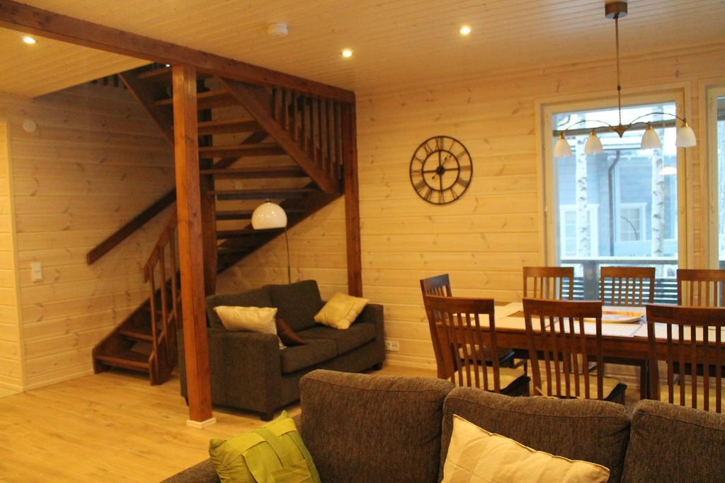 Sresort Family Apartment Virasoja Zimmer foto