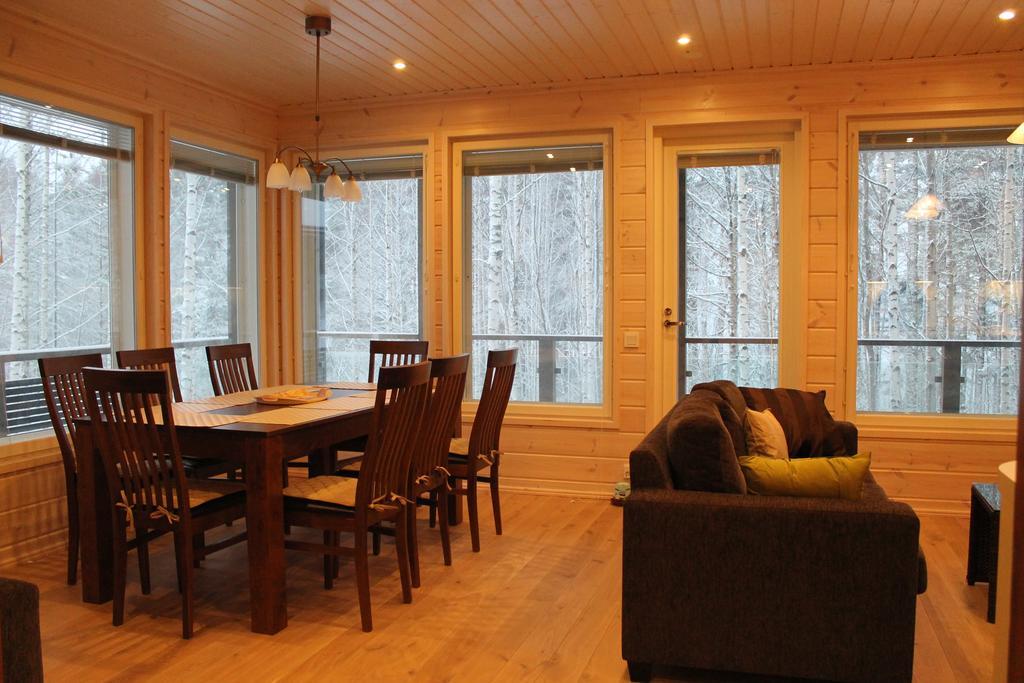 Sresort Family Apartment Virasoja Zimmer foto